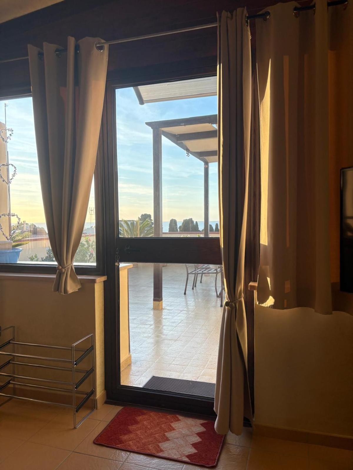 טרופאה Terrazza Sabine Accomodation מראה חיצוני תמונה